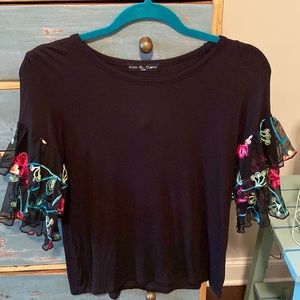Kim & Cami sz small beautiful top